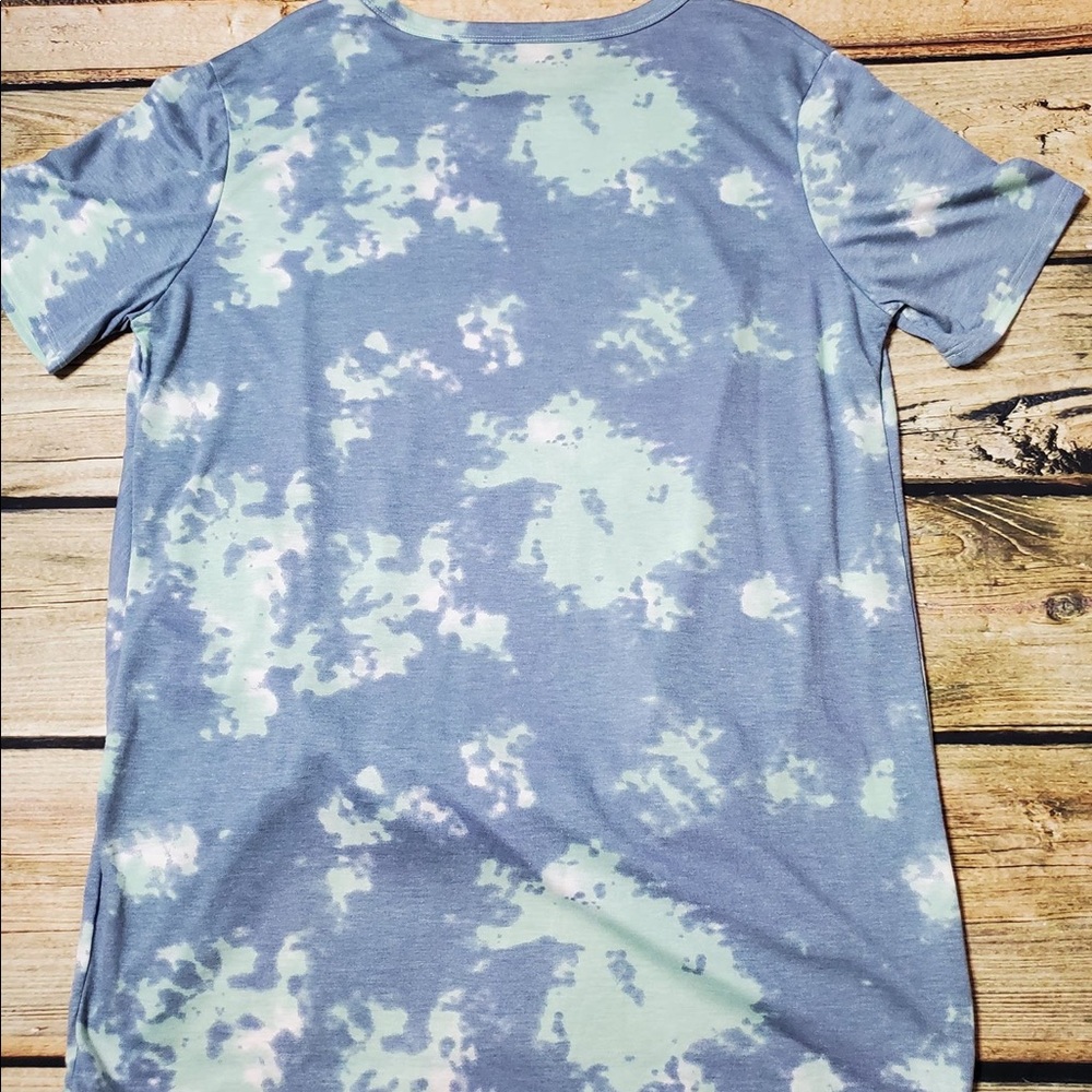 Tie dye top with front knot detail - Picture 4 of 5